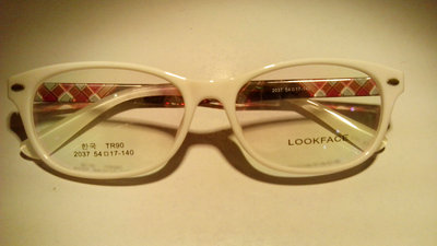 LOOK FACE 眼鏡